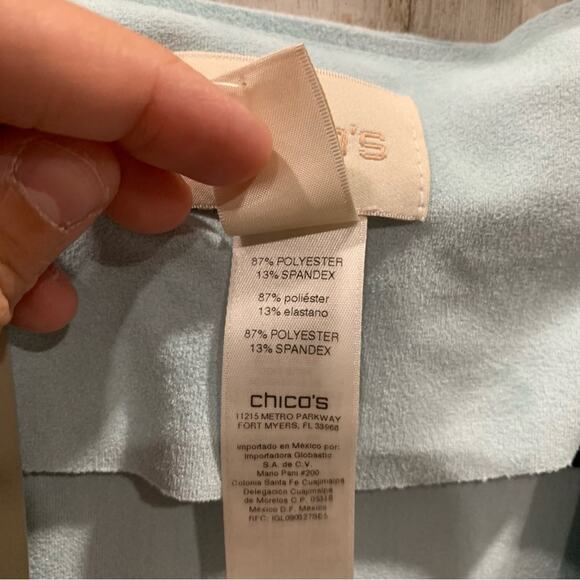 NWT Chicos Faux-Suede Light Blue Zip Detail Short Sleeve Open Jacket - Picture 3 of 7